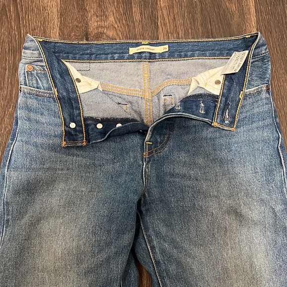 Levi’s Wedgie Straight Jeans Button Fly Pants Size 26 Women’s - Picture 2 of 8